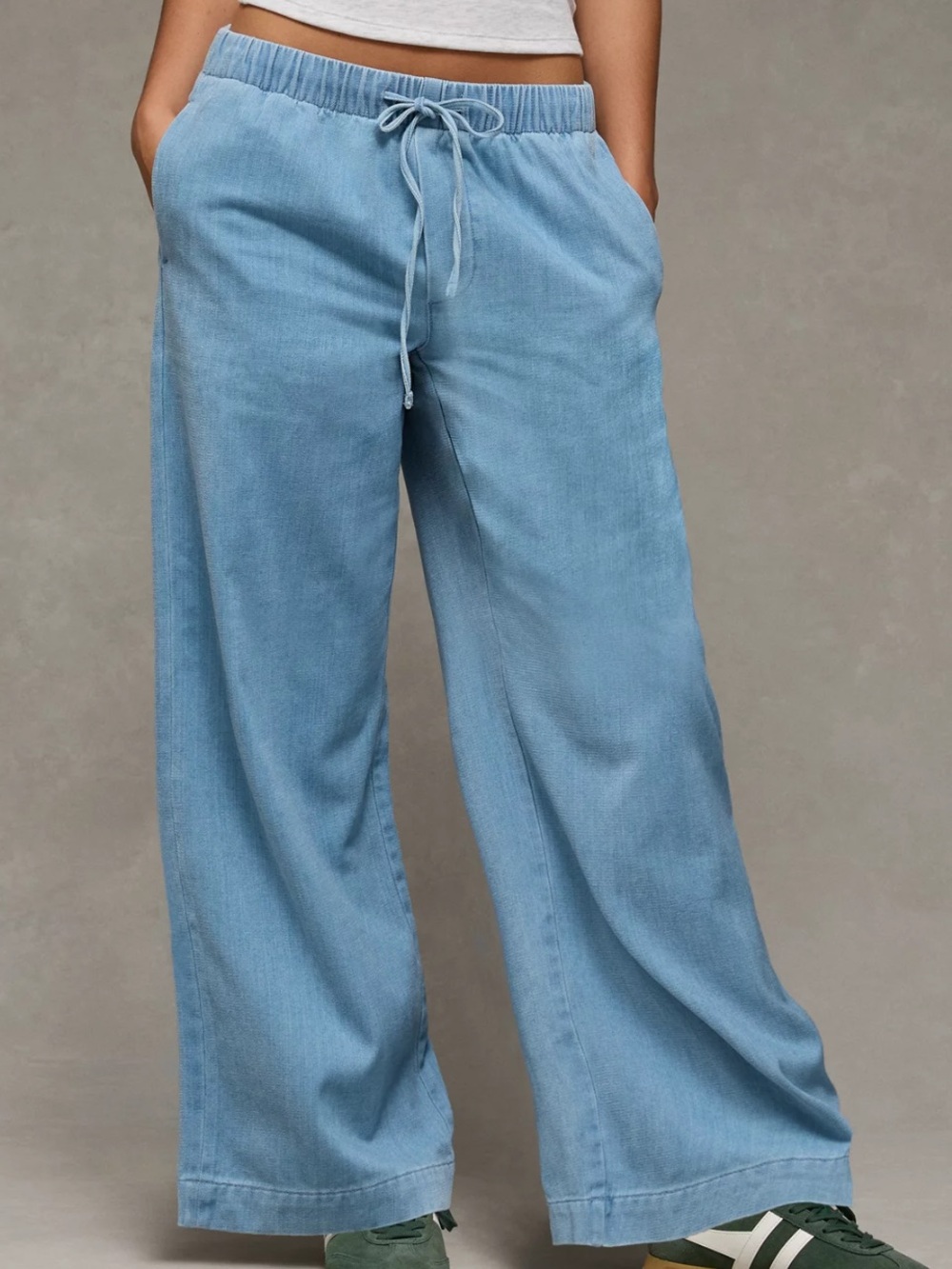 Zara Wide Leg elastic drawstring Jeans in Blue Size Medium